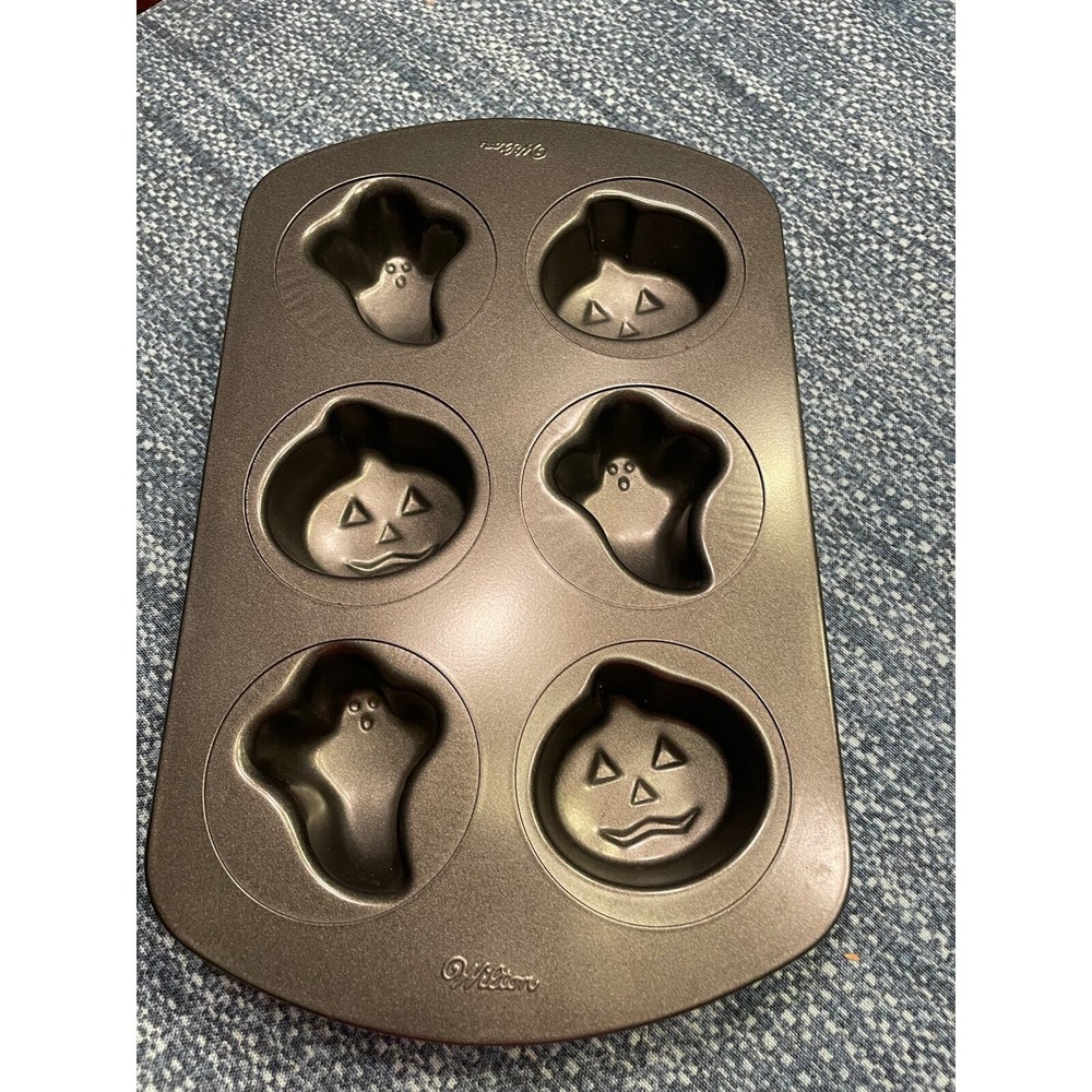 Wilton Halloween pumpkin ghosts, six cavity cookie candy cake mold pan nonstick